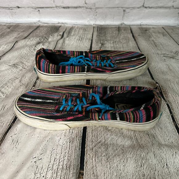 Vans Men’s or Women’s Colorful Striped Sneakers, Size 8, Pre-owned - Picture 5 of 8